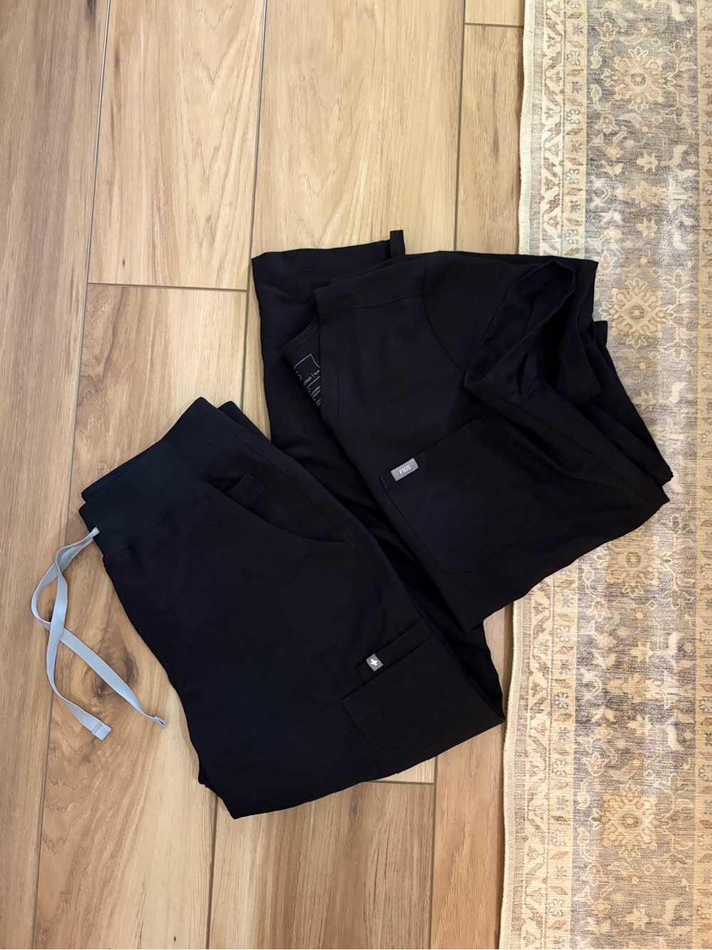 FIGS Women's Black Drawstring Joggers & Top Set